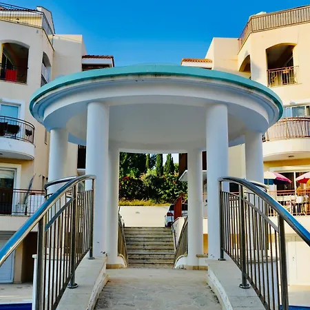 Pafilia Garden 7- Quiet & Two Bedrooms Apartament *